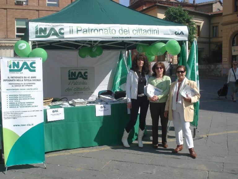 20 giorni l’anno persi per la burocrazia, l’Inac scende in piazza a Siena