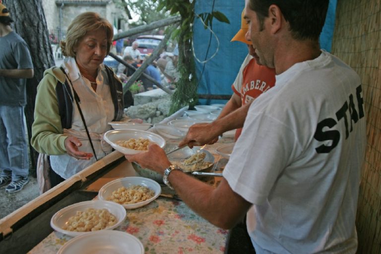 Pasta del Vergaro, il 12 e 13 agosto torna la sagra di Roccasalli