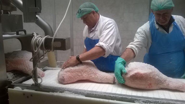 Decreto post terremoto. Il prosciutto di Norcia Igp si potrà produrre anche fuori dalla zona di produzione