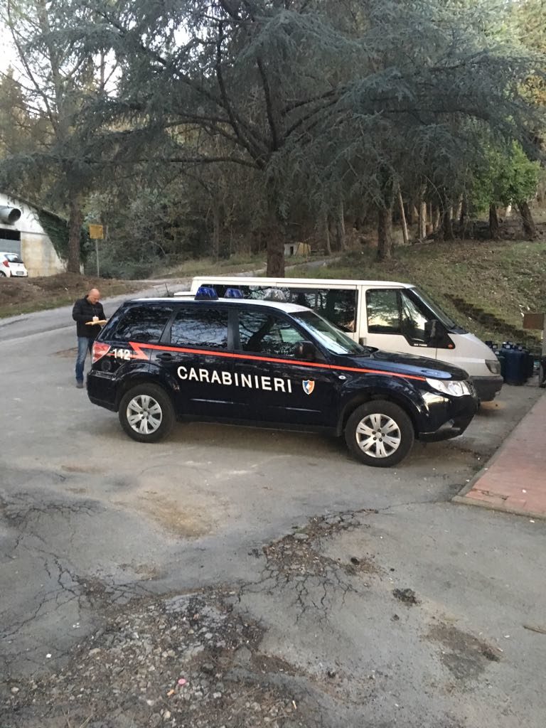 Caporalato. Operazione dei Carabinieri nel Chianti senese. Perquisita una cooperativa contoterzista