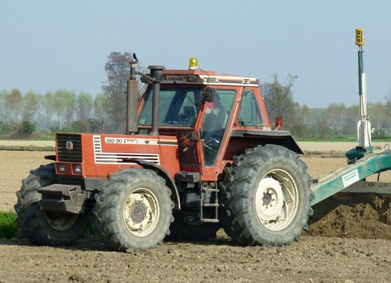 Ammodernamento macchine agricole: 500 milioni di euro previsi nel PNRR. Gallinella: grande occasione per ridurre emissioni e consumi