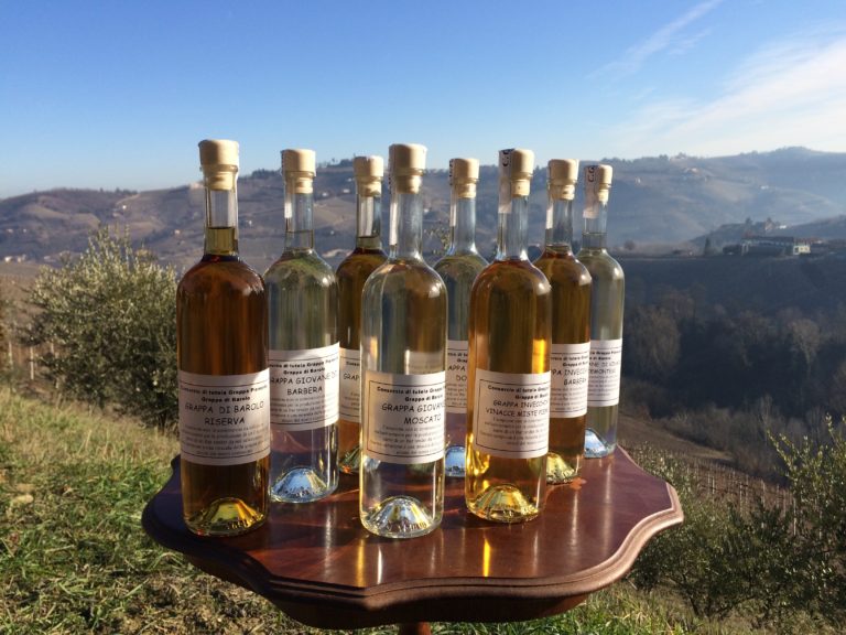 Grappa Piemonte e Barolo. Presto un volume con cocktail inediti