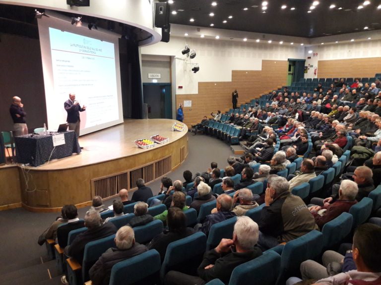 FEM. Gelate, qualità dei suoli, difesa: 400 frutticoltori alla 21esima Giornata tecnica di Cles