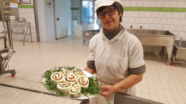 8 marzo. Mozzarella Dop: oltre 1 lavoratore su 3 è donna