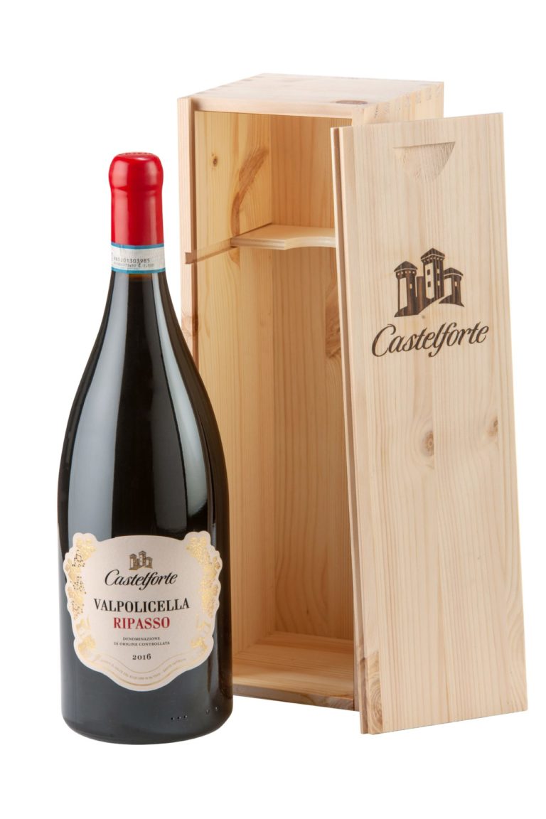 Amarone della Valpolicella e Valpolicella Ripasso in versione Magnum. Da Cantine Riondo la linea Castelforte per un Natale da winelover