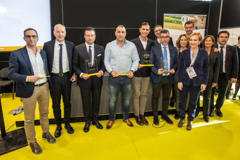 Avicoltore dell’anno Unaitalia. Premiati a Fieragricola le best practice. Attenzione a benessere animale e ambiente