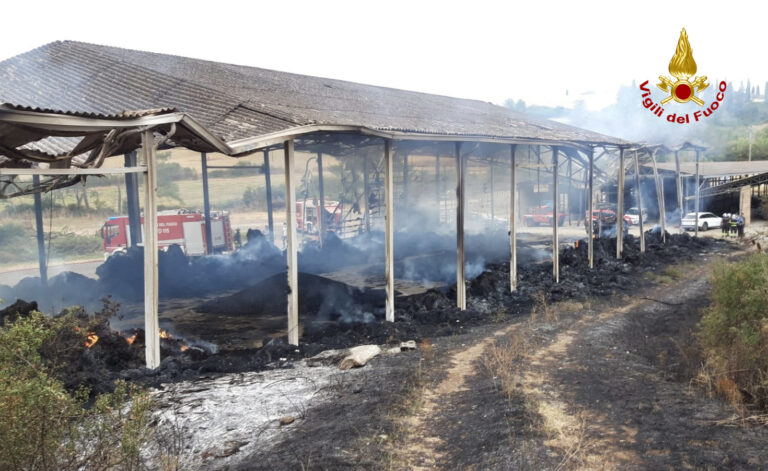 Incendio azienda agricola confiscata alla mafia. Procura di Siena apre un’inchiesta, ipotesi rogo doloso