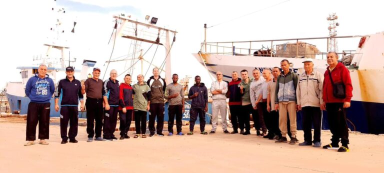 Liberati i 18 pescatori italiani in Libia. Conte e Di Maio a Bengasi