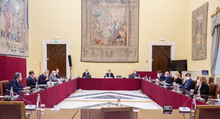 Consultazioni governo. Draghi incontra Agrinsieme: contributi mirati invece che sussidi a pioggia, spinta sulle infrastrutture