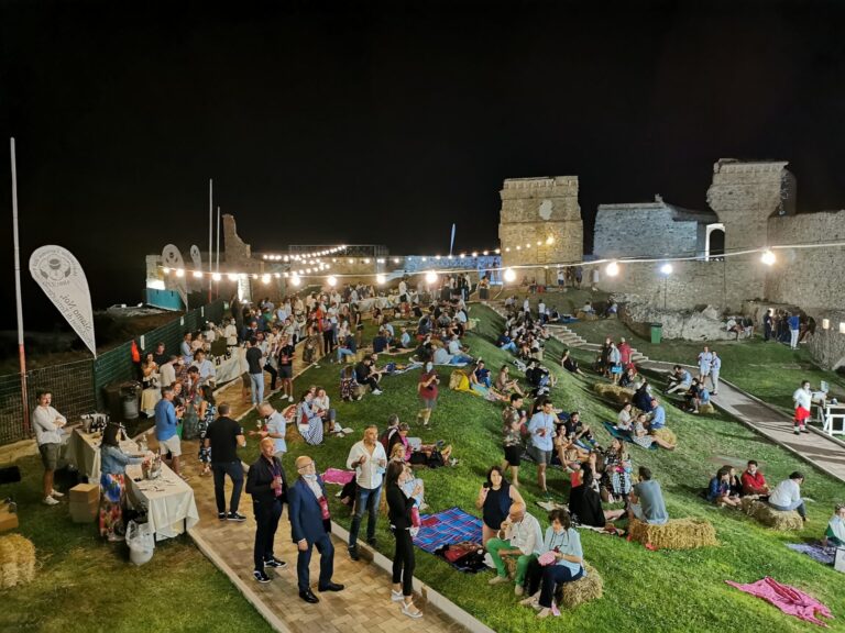 Calici di Stelle, il 6 agosto appuntamento al Castello Aragonese di Ortona