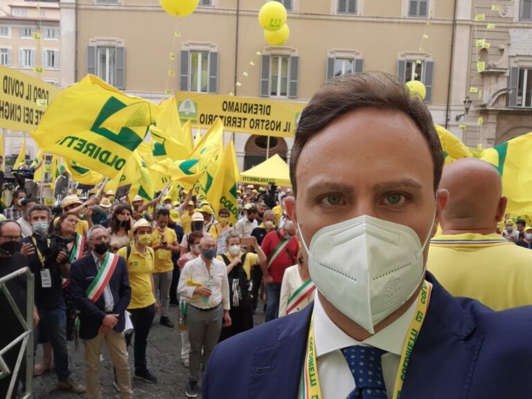 Emergenza cinghiali. De Luca (Pd) in piazza con Coldiretti: il Parlamento dia unito risposte