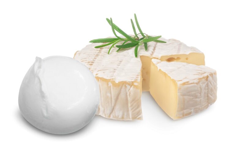 Bufala mon amour. In Francia i consumi di mozzarella superano il camembert