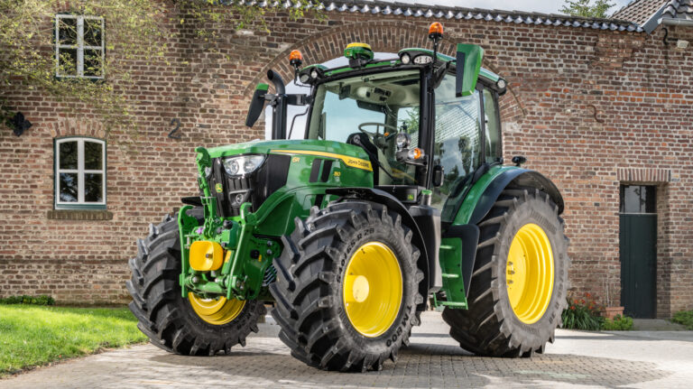 La nuova Serie 6R John Deere. Intelligenza al servizio della macchina