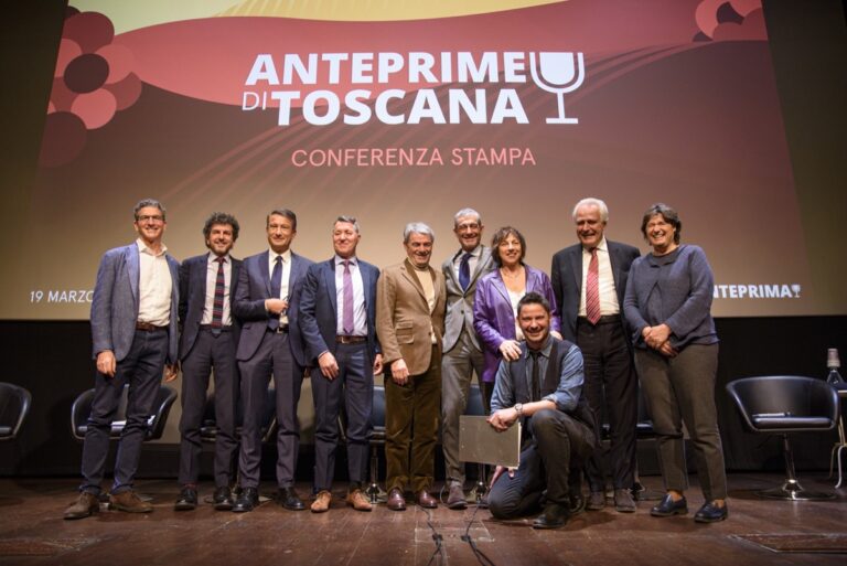 Vino ‘meravigliosa creatura’. Gianna Nannini apre le Anteprime Toscana 2022: Il Sangiovese è rock