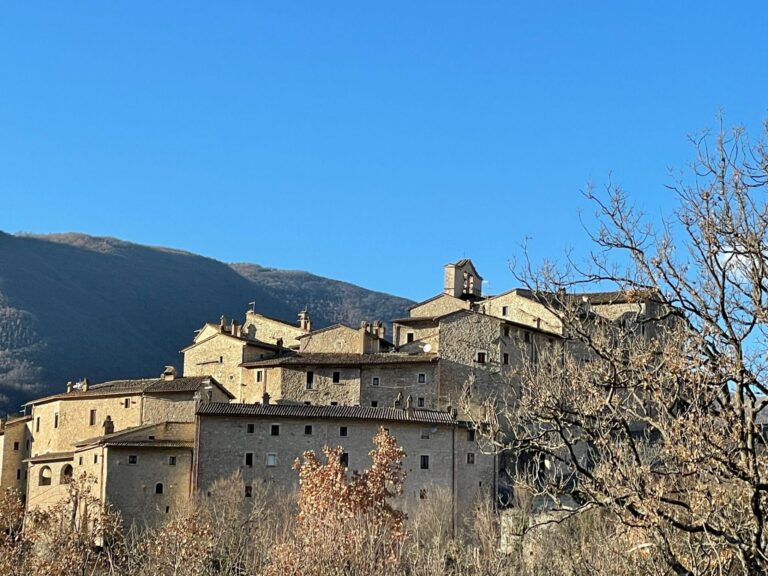 In Umbria “Sentieri, Vicoli e Racconti”. Dal 6 marzo al 18 aprile 2022, a Vallo di Nera