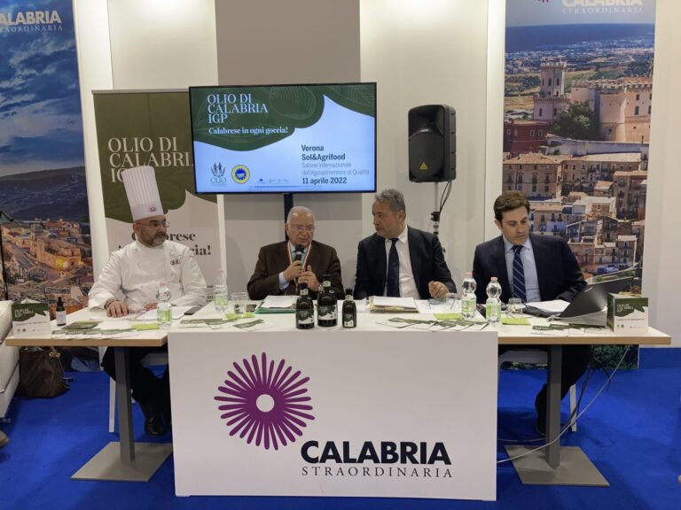 Sol. Presentato a Vinitaly il nuovo Consorzio Olio di Calabria Igp