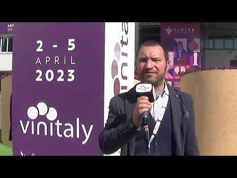 Vino italiano al top. TARGET speciale Vinitaly 2022: le voci della politica, produzione, consorzi e istituzioni