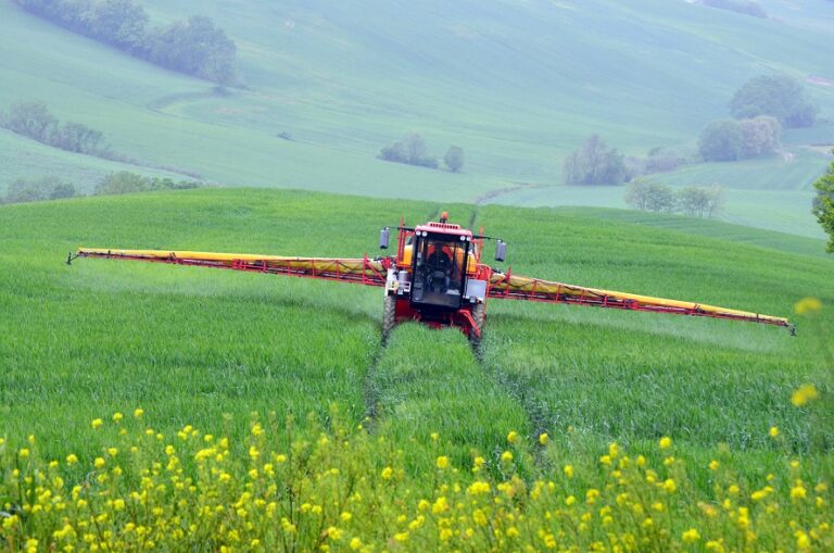 Presentati gli pneumatici BKT per irrorazione e diserbo