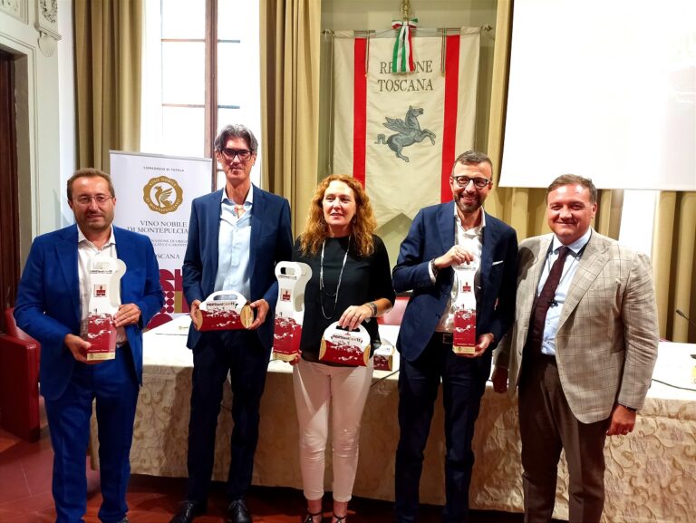 Montepulciano contro lo spreco alimentare. Doggy e Wine Bag sostenibili: così Comune, Consorzio del Vino Nobile e esercenti sensibilizzano i consumatori