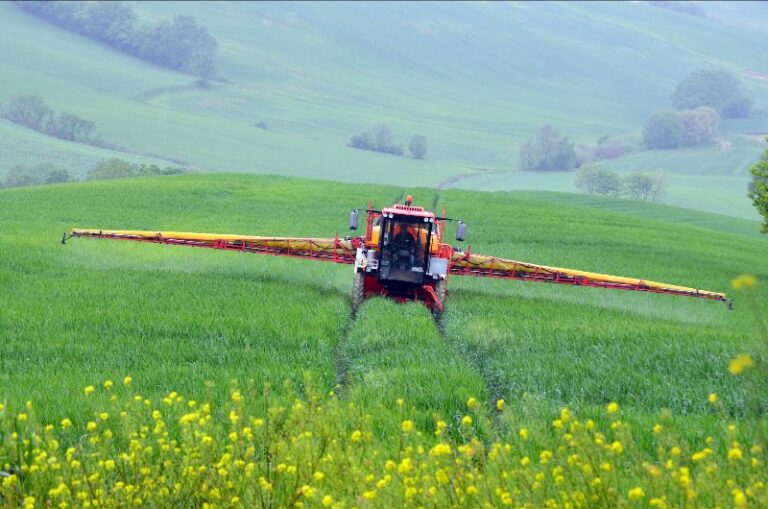 Macchine irroratrici: lavorare in sicurezza e comfort è anche una questione di pneumatici