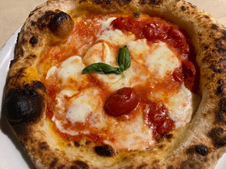 Pizza Napoletana: da oggi potrà chiamarsi così solo se si è certificati STG – Specialità Tradizionale Garantita