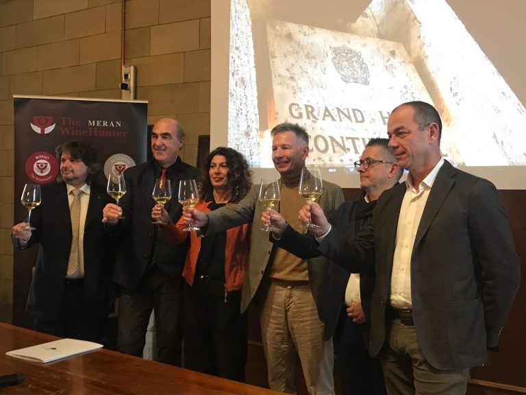 Wine&Siena, il vino torna protagonista. Oltre 500 etichette in degustazione