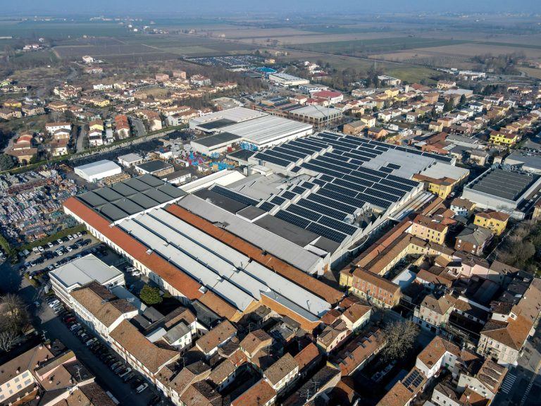 Argo Tractors e l’attenzione per l’ambiente: nuovo impianto fotovoltaico a Fabbrico