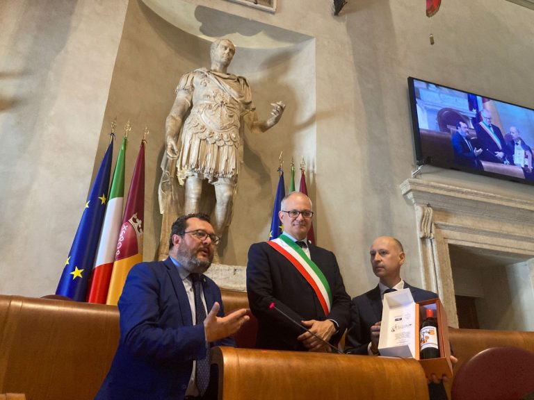 Concorso Enologico Internazionale Città del Vino, oggi la premiazione. Lollobrigida: “Vino italiano è qualità, convivialità e benessere”