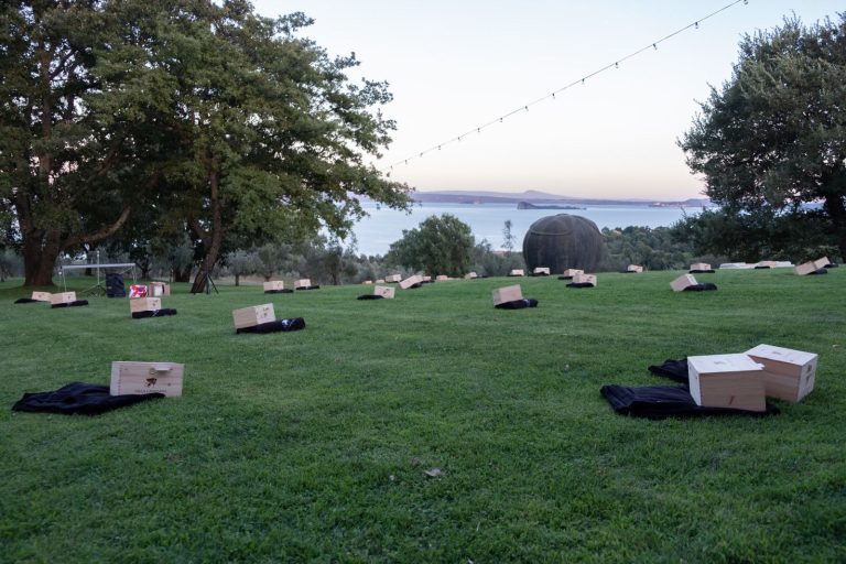 Villa Caviciana (Gradoli), terza serata di “Vino sotto le stelle” dedicata a luna e saturno