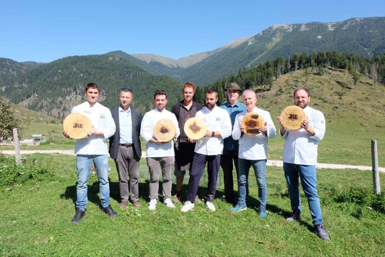 L’Asiago DOP arriva nei piatti dell’alta cucina dei giovani chef di JRE-Italia