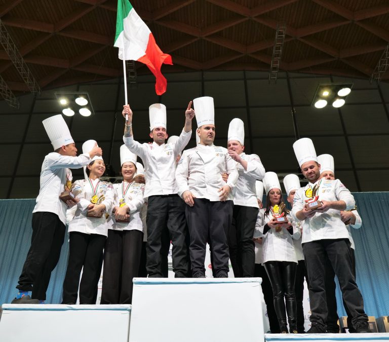 L’Italia è campione del mondo del Gelato. Al secondo posto la Corea del Sud e al terzo Ungheria. A Sigep (Rimini) le finali mondiali della Gelato World Cup.