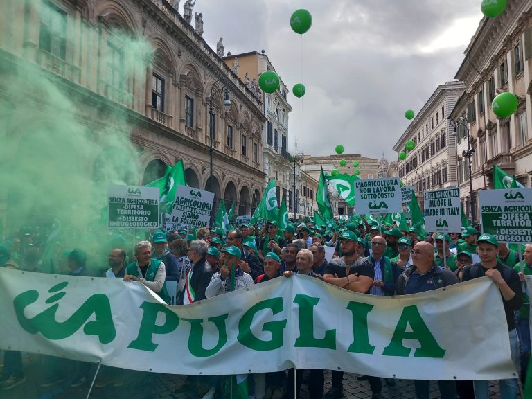 La Cia Puglia a Roma in Piazza Santi Apostoli. Dopo Foggia e Bitonto l’associazione continua a manifestare