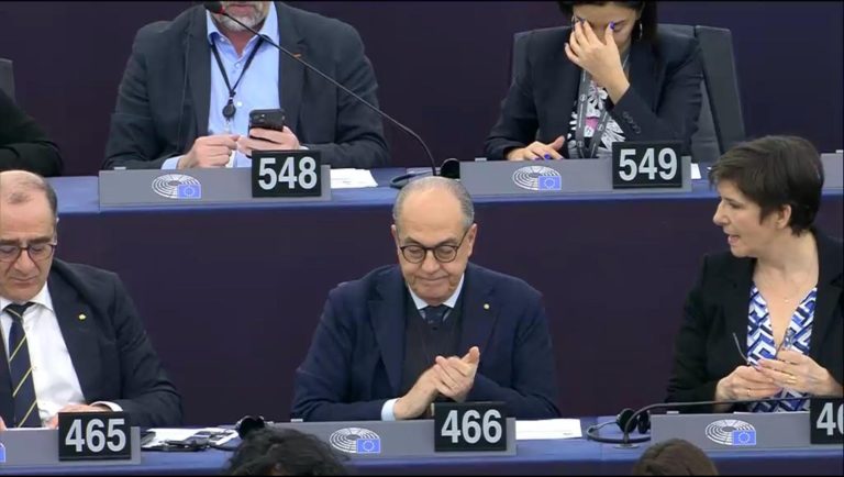 DOP IGP: la Riforma è approvata. Un successo per l’agricoltura europea di qualità. Il testo approvato oggi a Strasburgo vede la firma del relatore Paolo De Castro