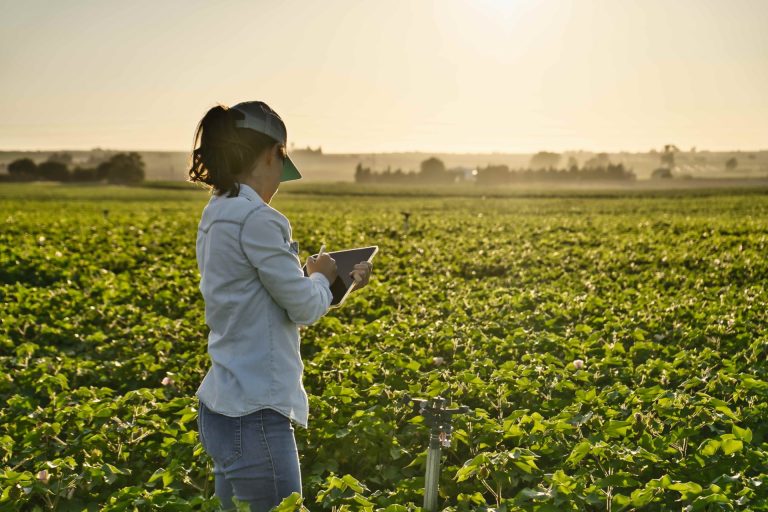 Agricoltura 4.0 in crescita, Agrofarma: oltre 30 milioni l’anno investiti in attività di ricerca e sviluppo