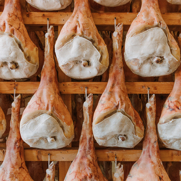 Prosciutto di San Daniele tra i prodotti enogastronomici più acquistati nel 2023. Tutti i dati di mercato