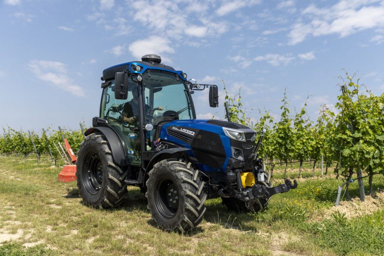 Landini protagonista a Vinitaly: storia, tecnologia e stile italiani nella fiera del vino