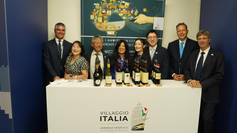 Il vino italiano in giro sull’Amerigo Vespucci. ICE e Vinitaly per il Villaggio Italia