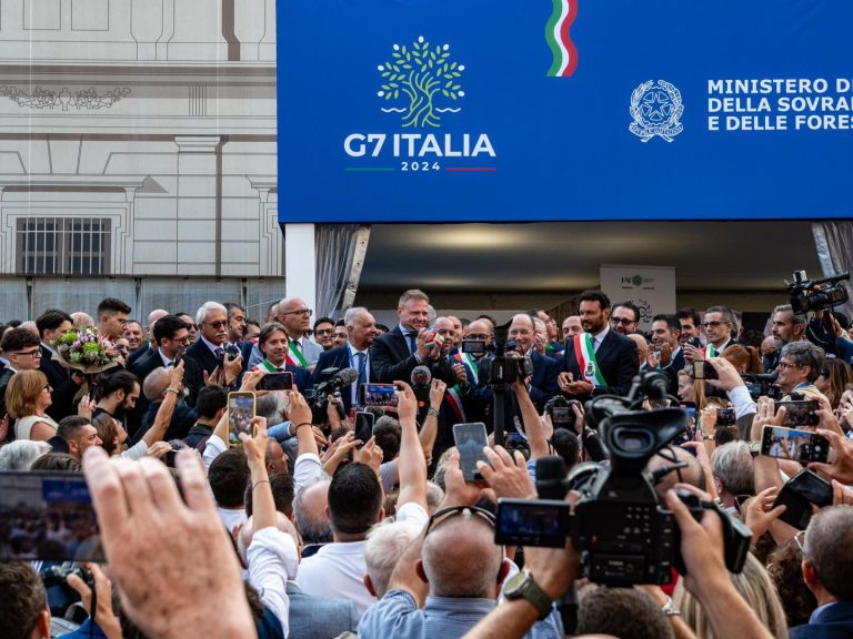 È ufficialmente aperta Divinazione Expo 24! Lollobrigida: A Siracusa l’Italia mostra al mondo le sue eccellenze